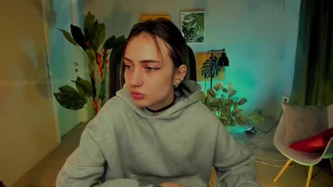 olivia_norton_ online show from September 25, 12:09 pm