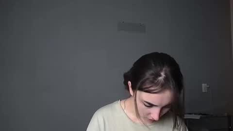 Olivia online show from March 10, 11:10 pm