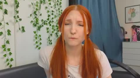  OLIVIA    online show from November 17, 7:08 pm