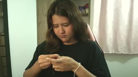 Olivia online show from October 17, 12:30 pm