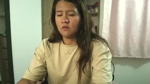 Olivia online show from October 24, 12:56 pm