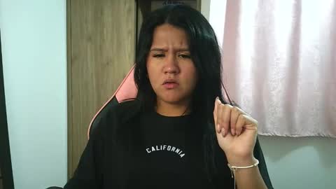 Olivia online show from November 4, 12:26 pm