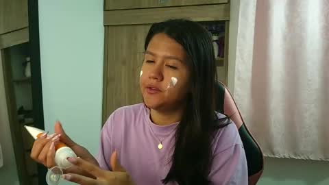 Olivia online show from March 13, 12:12 pm