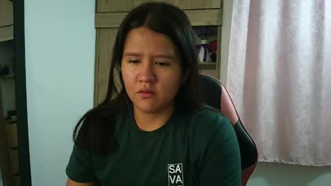 Snapshot of olivia_watson_ chatting on May 29, 12:14 pm Olivia online show from May 29, 12:14 pm