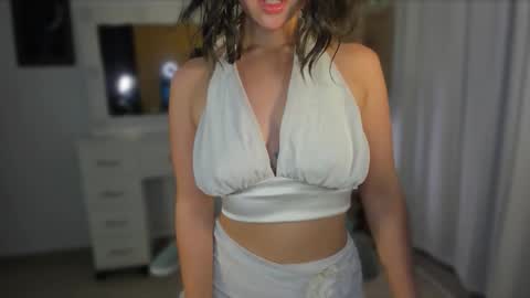 Olivia online show from January 10, 7:43 am