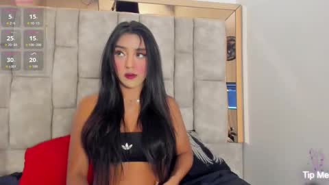 Snapshot of oliviaa_evans chatting on March 3, 2:50 am Olivia Evangelista online show from March 3, 2:50 am