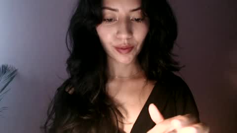 Snapshot of oliviaaa__ chatting on June 29, 5:02 pm oliviaaa__ online show from June 29, 5:02 pm