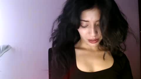 Snapshot of oliviaaa__ chatting on July 7, 4:22 pm oliviaaa__ online show from July 7, 4:22 pm