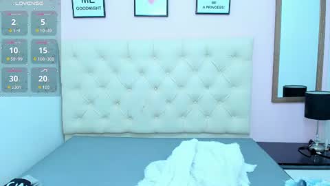 Olivia Burning online show from July 15, 7:41 pm