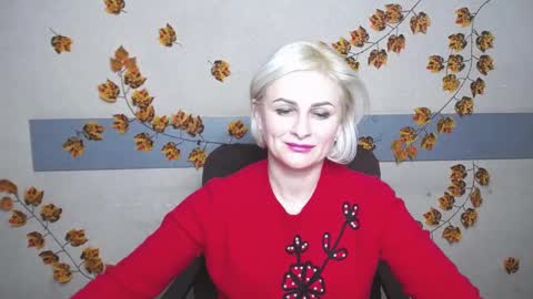 OliviaHorst online show from December 5, 1:28 pm