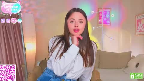 Olivia online show from May 3, 7:47 am