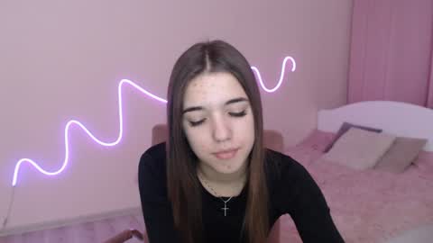 Olivia online show from December 5, 8:11 pm