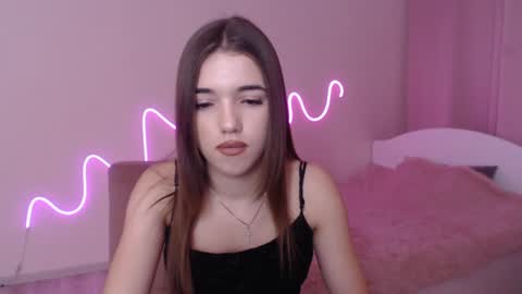 Olivia online show from December 16, 4:05 pm