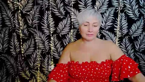 Snapshot of oliviaoskar_ chatting on October 23, 11:31 am Kelly online show from October 23, 11:31 am
