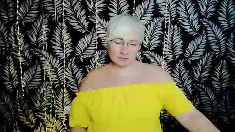 Kelly online show from June 21, 10:40 am