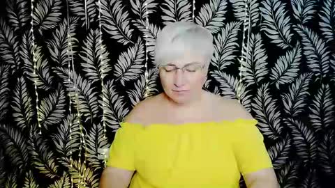 Kelly online show from July 6, 10:12 am