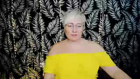 Kelly online show from July 25, 10:02 am