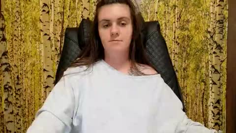 Snapshot of oliviasager chatting on May 24, 9:47 am Mistress Olivia online show from May 24, 9:47 am