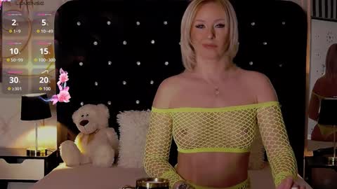 Olivia online show from December 29, 6:35 am