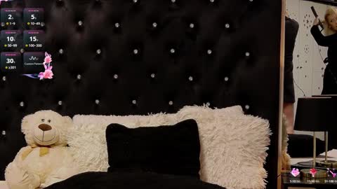 Olivia online show from January 14, 10:12 pm