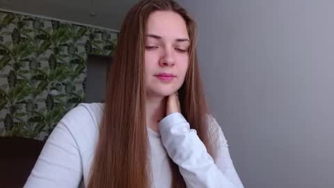 Olivia online show from November 11, 6:13 am