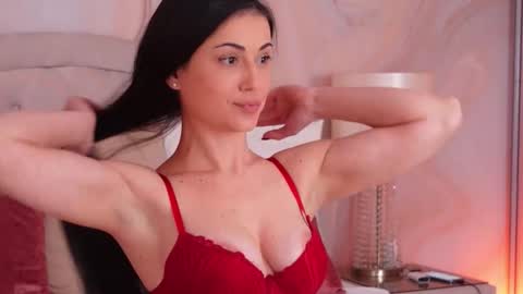 Snapshot of oliviasway chatting on December 15, 1:59 pm OliviaSway online show from December 15, 1:59 pm