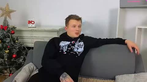 Olli and Stiw online show from January 8, 8:49 am