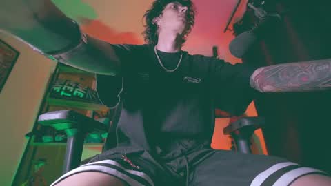     online show from July 8, 12:26 am