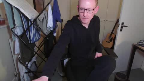 Olly online show from March 9, 10:14 pm