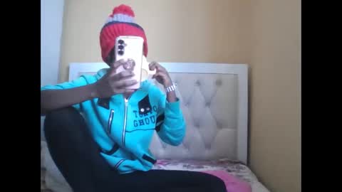 olwami4 online show from December 23, 7:50 am