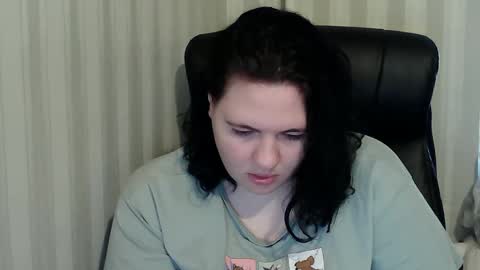 OlyaAndNetty online show from October 20, 8:04 am