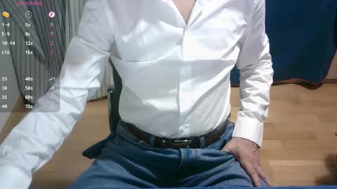 Snapshot of omar87ram chatting on October 24, 8:16 pm Omar online show from October 24, 8:16 pm