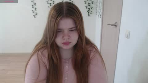  MellY  online show from June 24, 8:57 am