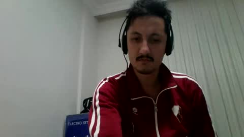 Snapshot of omercock1 chatting on December 10, 8:49 pm omy pm me online show from December 10, 8:49 pm