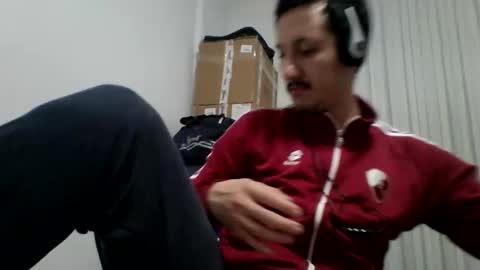 Snapshot of omercock1 chatting on December 31, 10:12 pm omy pm me online show from December 31, 10:12 pm