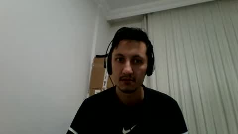 Snapshot of omercock1 chatting on January 31, 8:54 pm omy pm me online show from January 31, 8:54 pm