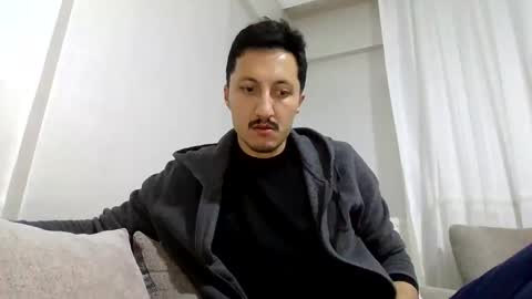 Snapshot of omercock1 chatting on March 23, 4:55 pm omy pm me online show from March 23, 4:55 pm