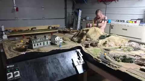 Snapshot of omfgy chatting on February 3, 6:35 pm Norm online show from February 3, 6:35 pm