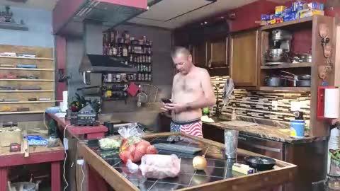 Snapshot of omfgy chatting on February 19, 10:17 pm Norm online show from February 19, 10:17 pm