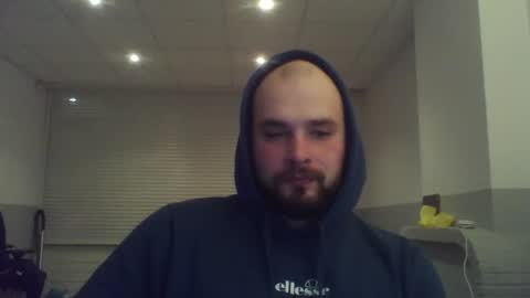 omgwhereim online show from January 10, 7:11 pm