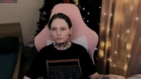 on_yxxx online show from January 11, 5:18 pm