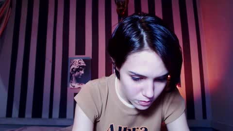 onaloon online show from February 14, 4:31 am