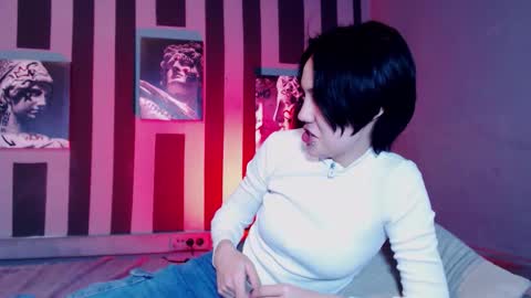 onaloon online show from March 16, 1:55 am