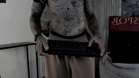 Snapshot of onceagain97_ chatting on May 4, 7:43 pm ... online show from May 4, 7:43 pm