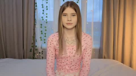 Eva online show from May 10, 1:16 pm