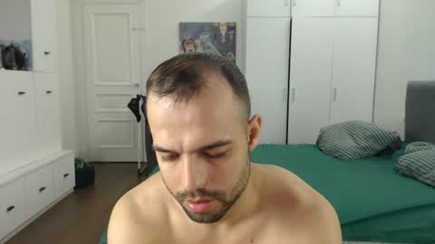 onebestlover online show from July 21, 7:43 am