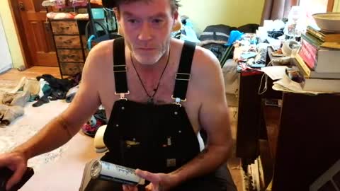onehandwashestheother online show from July 8, 2:49 am