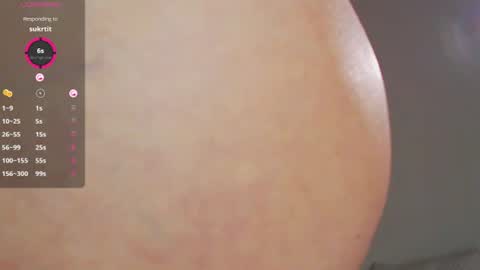 Snapshot of onehotbigass chatting on July 25, 4:32 am ONLINE online show from July 25, 4:32 am