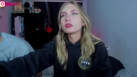 Snapshot of onemore_cum chatting on February 12, 3:40 am YIN MIGUEL online show from February 12, 3:40 am