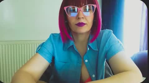 Nicol online show from April 24, 11:12 am